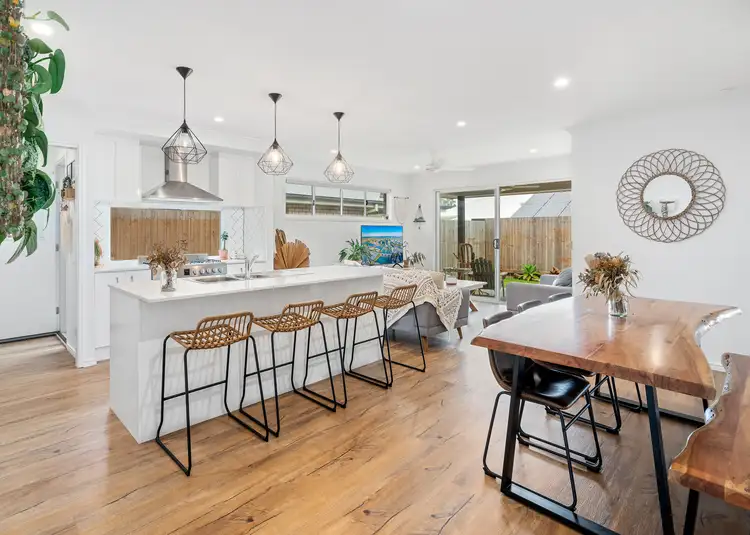 Third view of Homely house listing, 28 Kingsdale Avenue, Thornlands QLD 4164