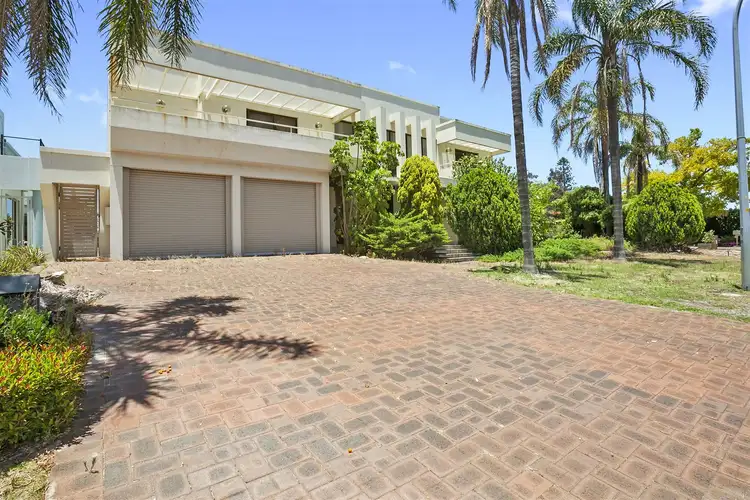 11 Woodall Ramble, Booragoon WA 6154