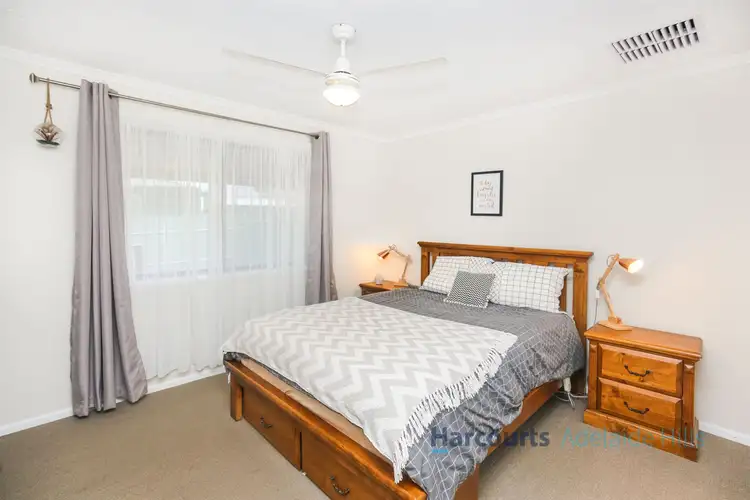 Sixth view of Homely house listing, 7 Hawthorn Way, Mount Barker SA 5251