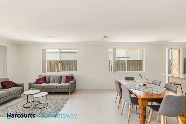 Fifth view of Homely house listing, 11 Electrum Road, Treeby WA 6164