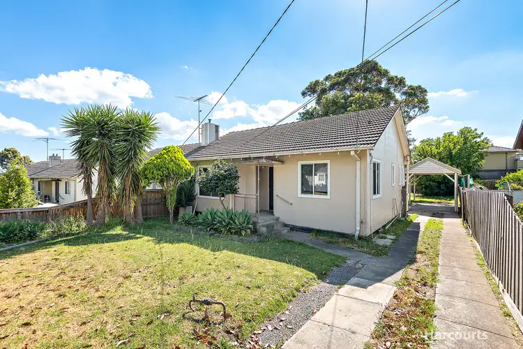15 Tristania Street, Doveton VIC 3177