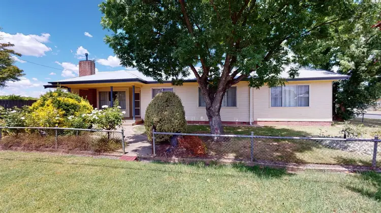 47 Bapaume Street, Cootamundra NSW 2590