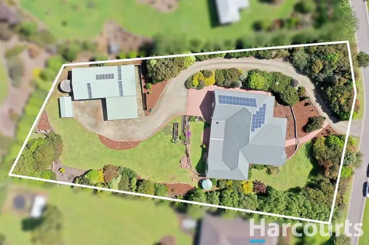 Main view of Homely house listing, 25 Robin Hood Way, Drouin VIC 3818