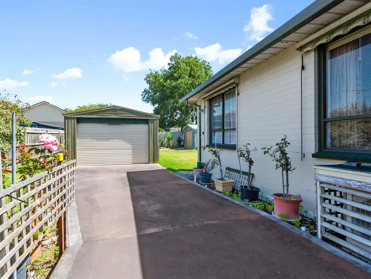 Second view of Homely house listing, 2 Austral Crescent, Baxter VIC 3911