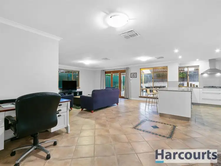 Sixth view of Homely house listing, 23 Thornbill Loop, Beeliar WA 6164