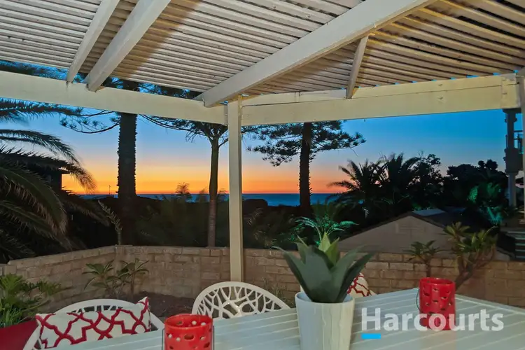 Seventh view of Homely house listing, 10 Gloriana View, Ocean Reef WA 6027