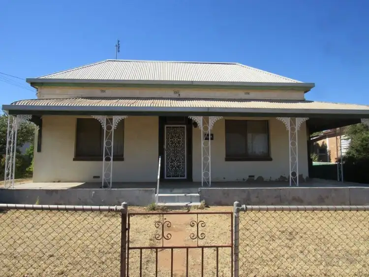 112 Queen Street, Peterborough SA 5422