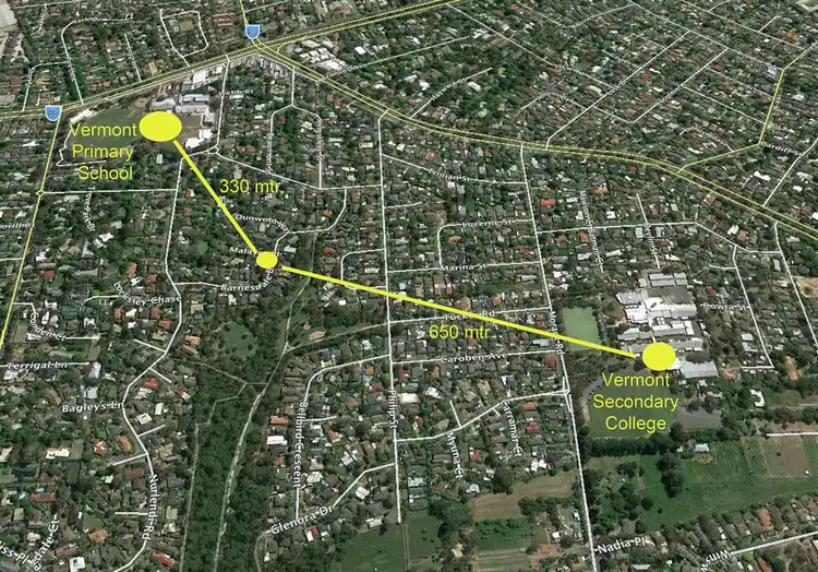 Third view of Homely house listing, 2 Malaset Place, Vermont VIC 3133