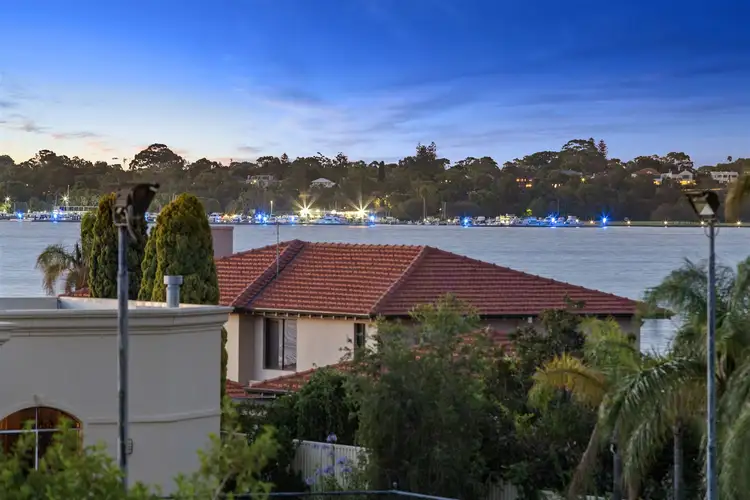 3/95 Matheson Road, Applecross WA 6153