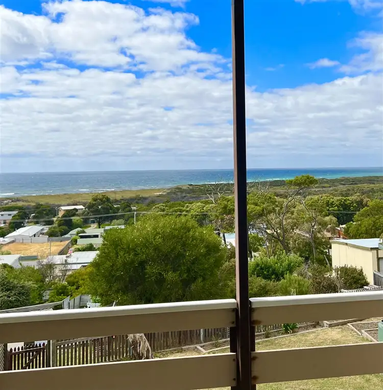 13 Pringle Street, Scamander TAS 7215