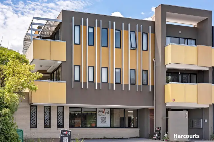 85 Whitehorse Road