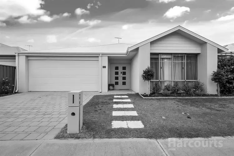 32 Bridgewater Boulevard, Erskine WA 6210