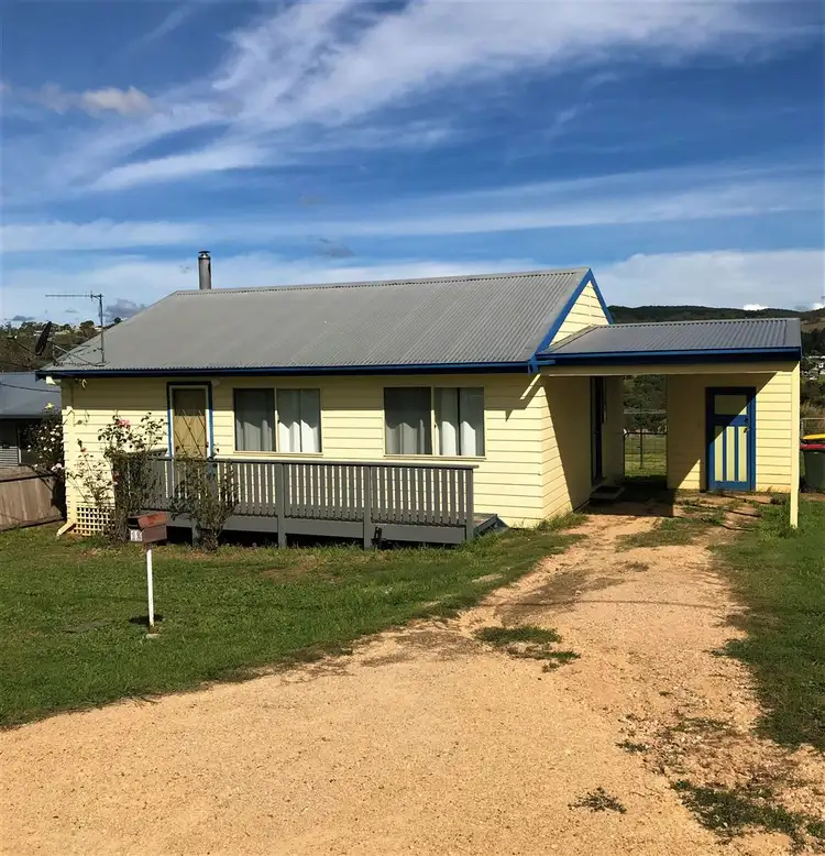 12 Chusan Street