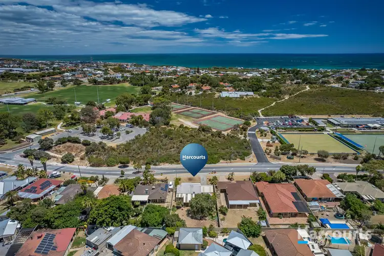 Sixth view of Homely house listing, 32 Tapping Way, Quinns Rocks WA 6030