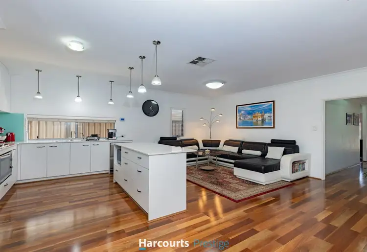 Sixth view of Homely house listing, 21 Torino Crescent, Piara Waters WA 6112