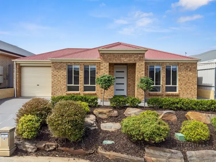 4 Edgehill Walk, Noarlunga Downs SA 5168