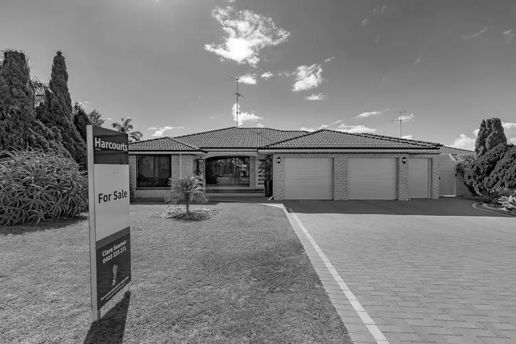 20 Everlasting Retreat, Halls Head WA 6210