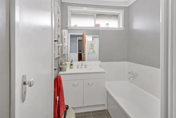 Fourth view of Homely house listing, 12 Puls Place, Horsham VIC 3400