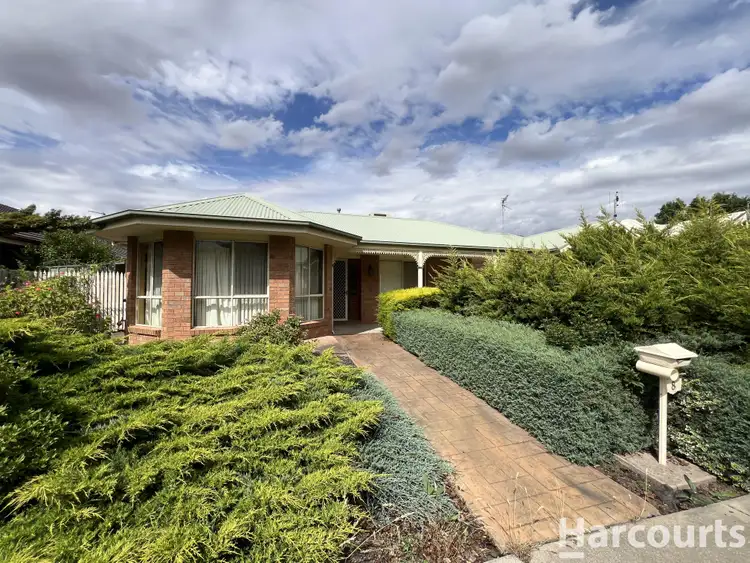 Main view of Homely townhouse listing, 8 Riverpark Rise, Horsham VIC 3400