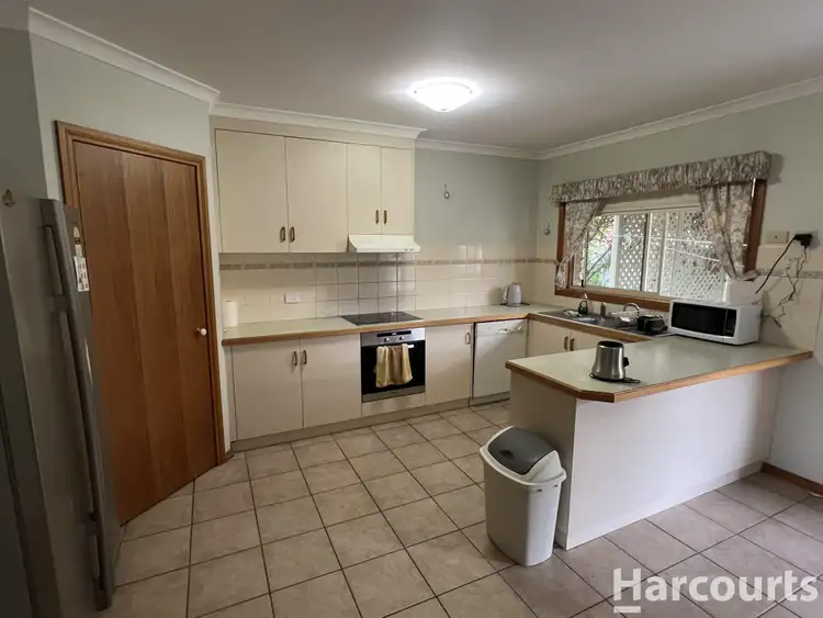 Third view of Homely townhouse listing, 8 Riverpark Rise, Horsham VIC 3400