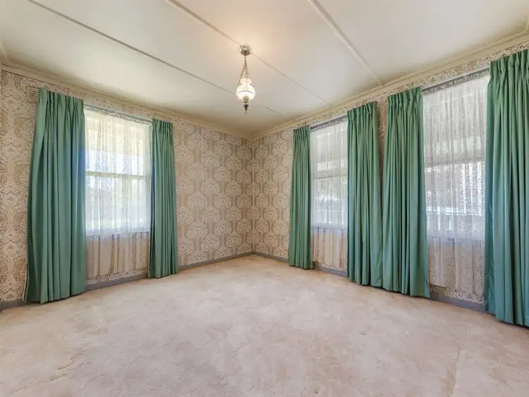Fifth view of Homely house listing, 4 Bond Court, Wangaratta VIC 3677