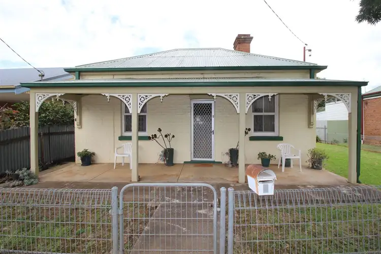 2 Justin Street, Cootamundra NSW 2590