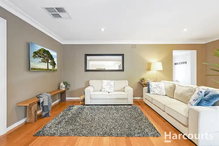 Second view of Homely house listing, 8 Caroben Avenue, Vermont VIC 3133
