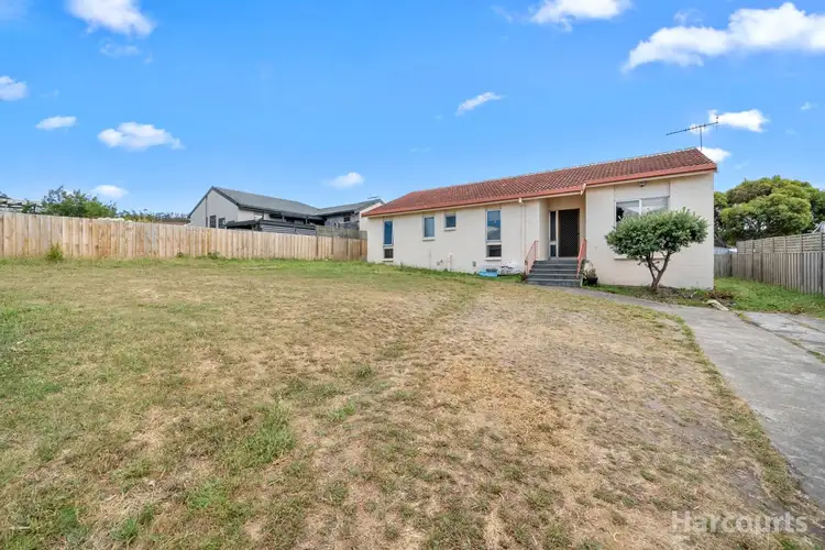 15 Duntroon Drive, Rokeby TAS 7019