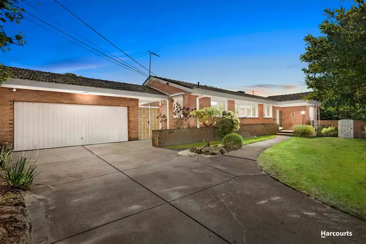 12 Trevor Court, Mount Waverley VIC 3149