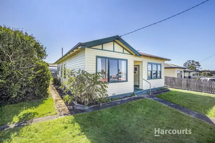 8 James Street, Upper Burnie TAS 7320