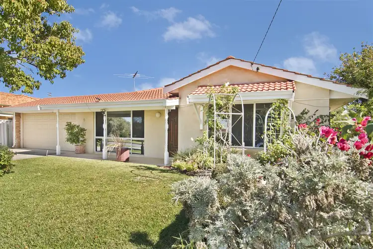 Second view of Homely house listing, 9 Cascade Close, Safety Bay WA 6169