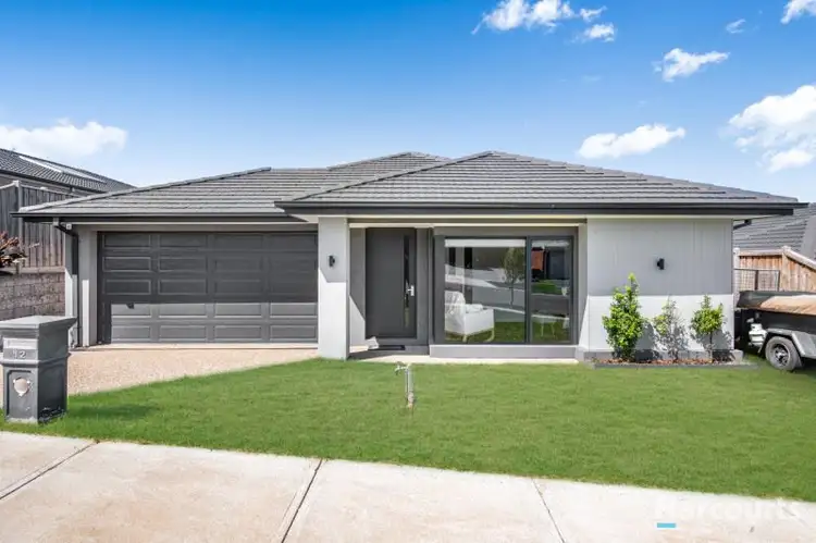 12 Kendal Avenue, Warragul VIC 3820