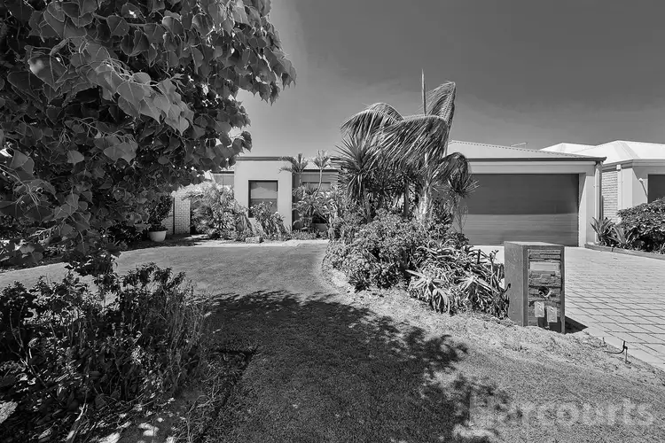 32 Anhinga Trail, Dudley Park WA 6210
