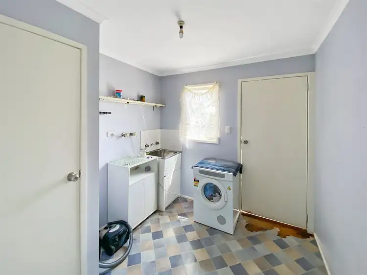 Fifth view of Homely house listing, 10 Newhaven Cres, Mcloughlins Beach VIC 3874