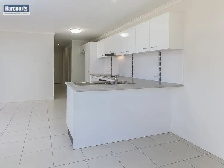 Second view of Homely unit listing, 2/7 Champion Crescent, Griffin QLD 4503