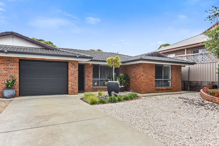 2/4 Davoren Court, Victor Harbor SA 5211