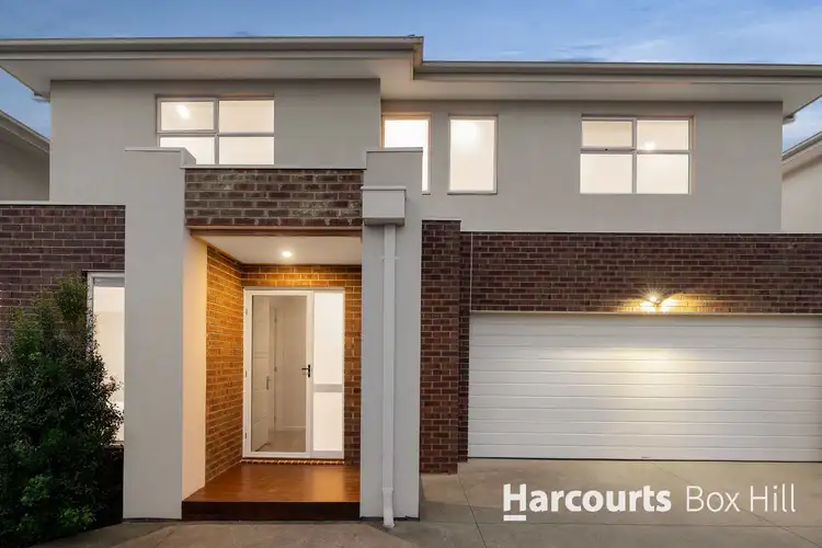 2/11 Talford Street, Doncaster East VIC 3109