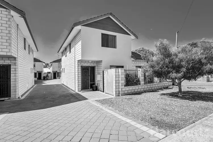 3/54 Davey Street, Mandurah WA 6210