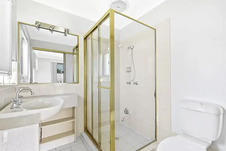 Sixth view of Homely house listing, 5 Kel Nagle Court, Parkwood QLD 4214