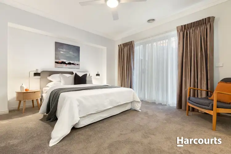 Third view of Homely house listing, 5 Viewbridge Close, Berwick VIC 3806