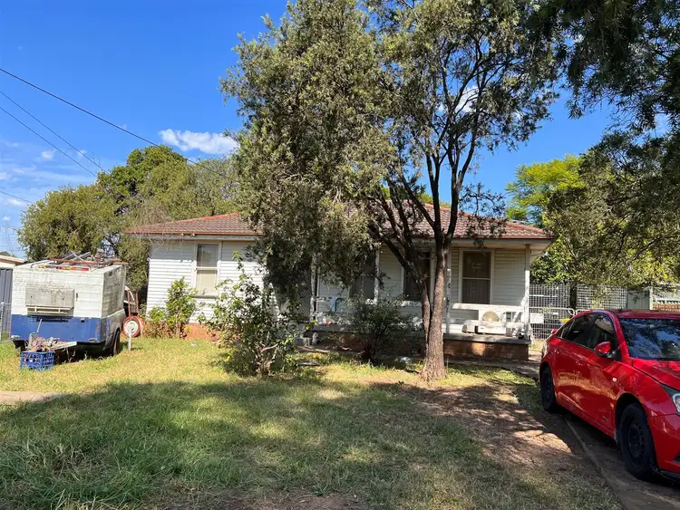 22 Samoa Place, Lethbridge Park NSW 2770