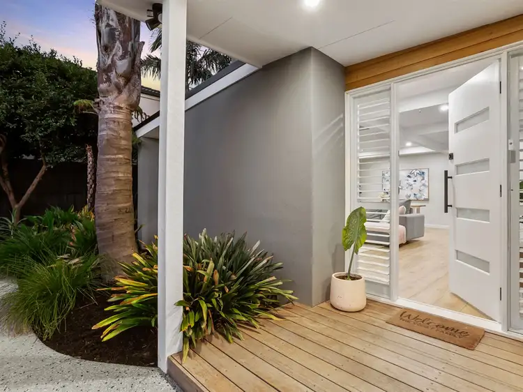 Second view of Homely house listing, 1/472 McClelland Drive, Langwarrin VIC 3910