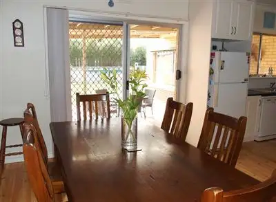 Fifth view of Homely house listing, 28 Esmond Street, Wangaratta VIC 3677