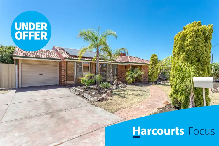 14 Sanderling Drive, Thornlie WA 6108