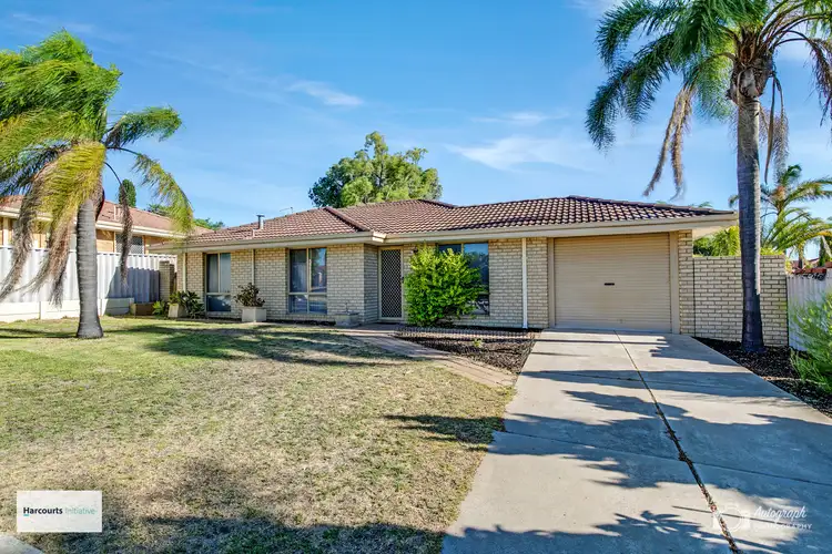 10 Apple Blossom Drive, Mirrabooka WA 6061