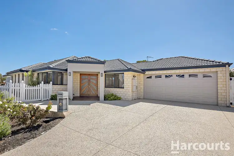 Second view of Homely house listing, 5 Kendale Way, Meadow Springs WA 6210