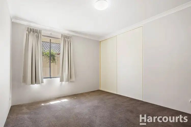 Fourth view of Homely house listing, 5 Kendale Way, Meadow Springs WA 6210