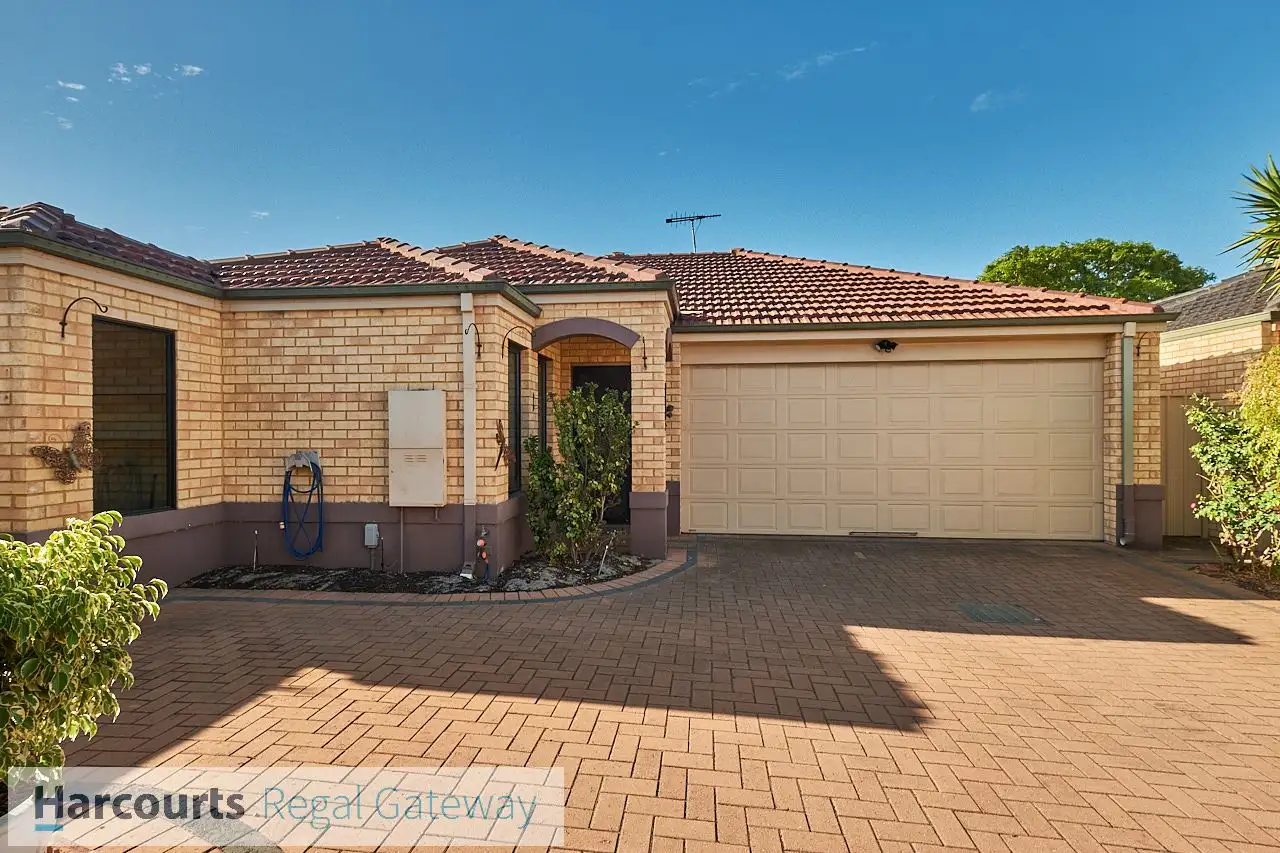 Main view of Homely house listing, 3/23 Anka Gardens, Lake Coogee WA 6166