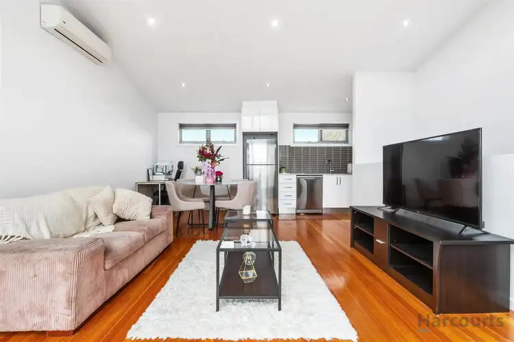 Third view of Homely apartment listing, 3/2 Clarinda Road, Essendon VIC 3040