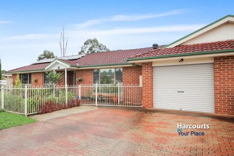 6 Chilton Avenue, Oakhurst NSW 2761